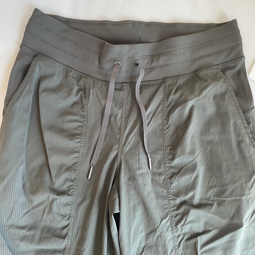 NWT Lululemon Dance Studio Jogger